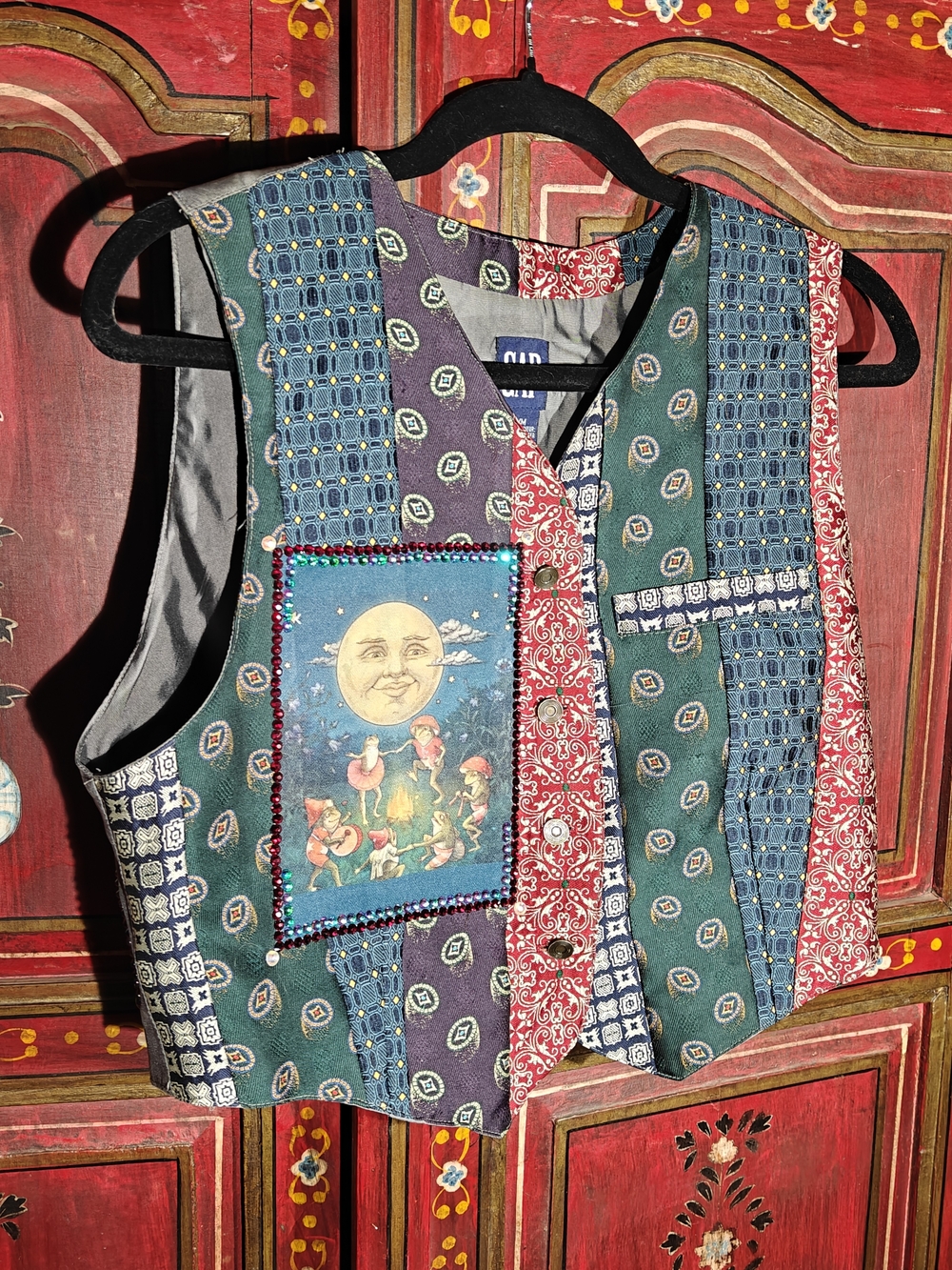 Upcycled Art Wear Vest Men's Ties Motif Moon And Frogs